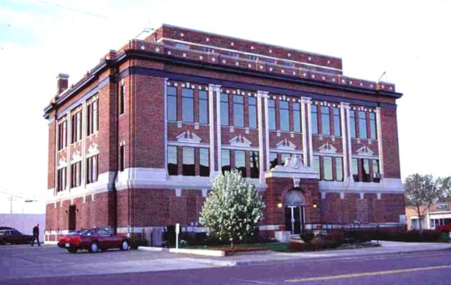 Texas County Courthouse in Guymon Serves as Administrative Hub and Historic Landmark