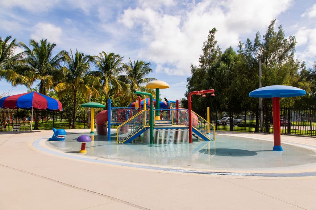 Lifeguards, firefighters save child in Fort Lauderdale pool scare