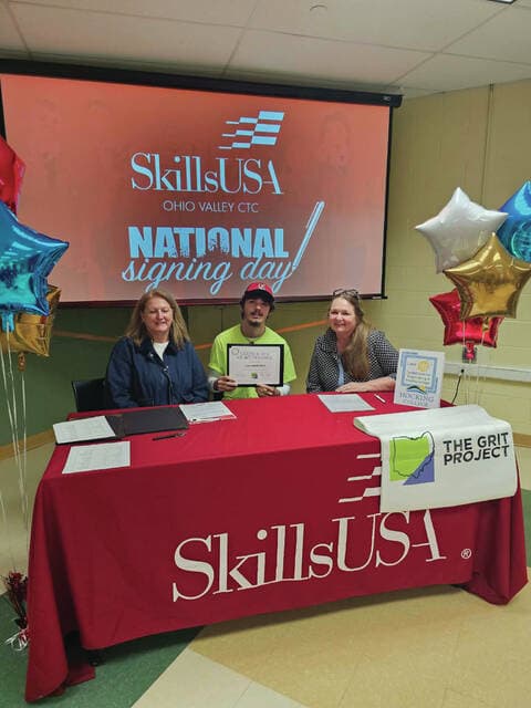 Adams County CTC students sign up for free GRIT workforce program