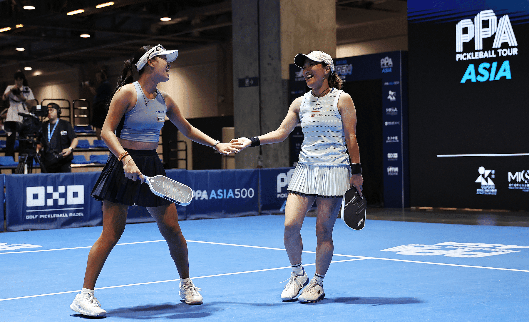 Fujiwara, Sawaki rally from 2-11 down to stun No. 2 seeds in Macao