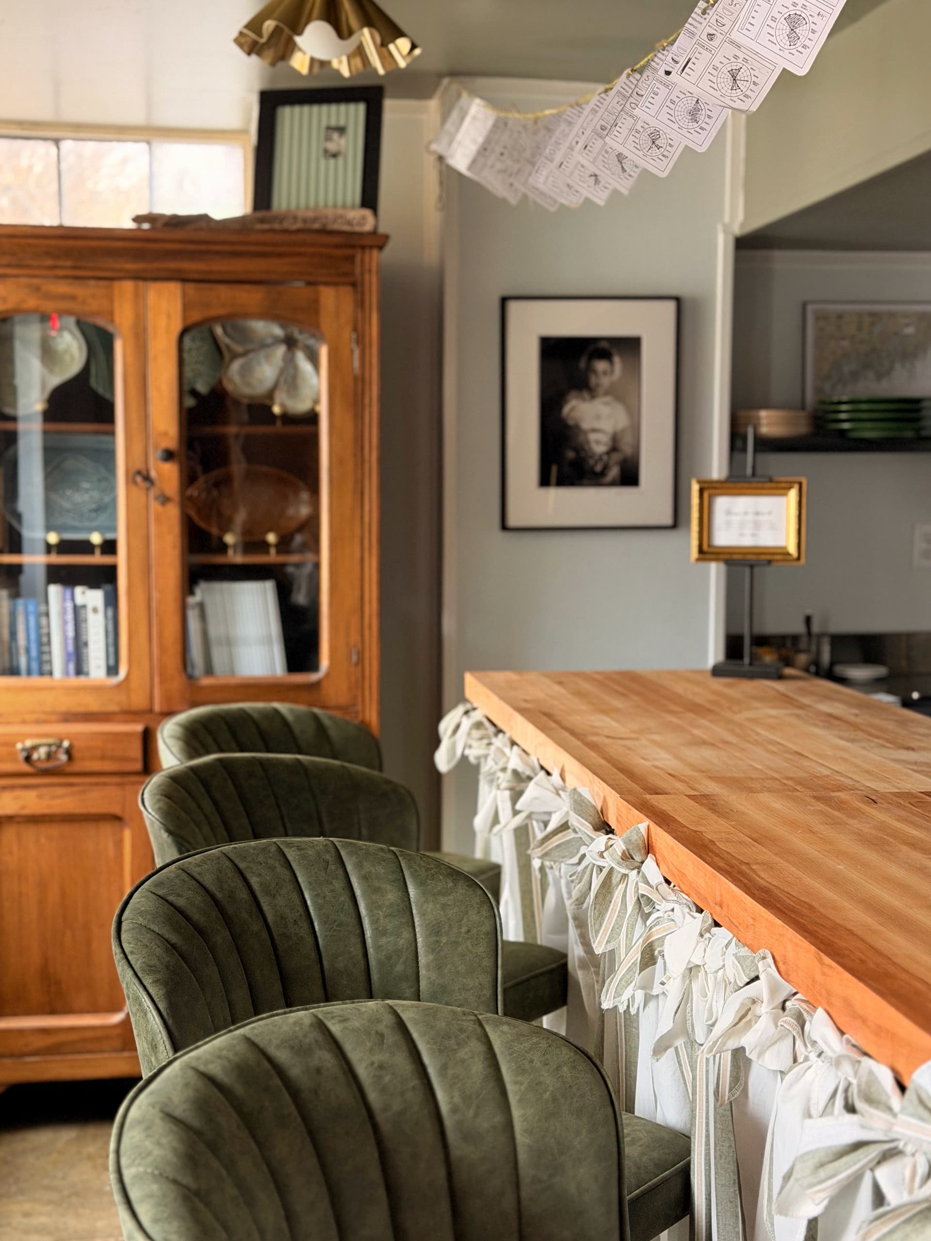 Lady Oyster opens tiny four-seat oyster bar in Bath on May 2