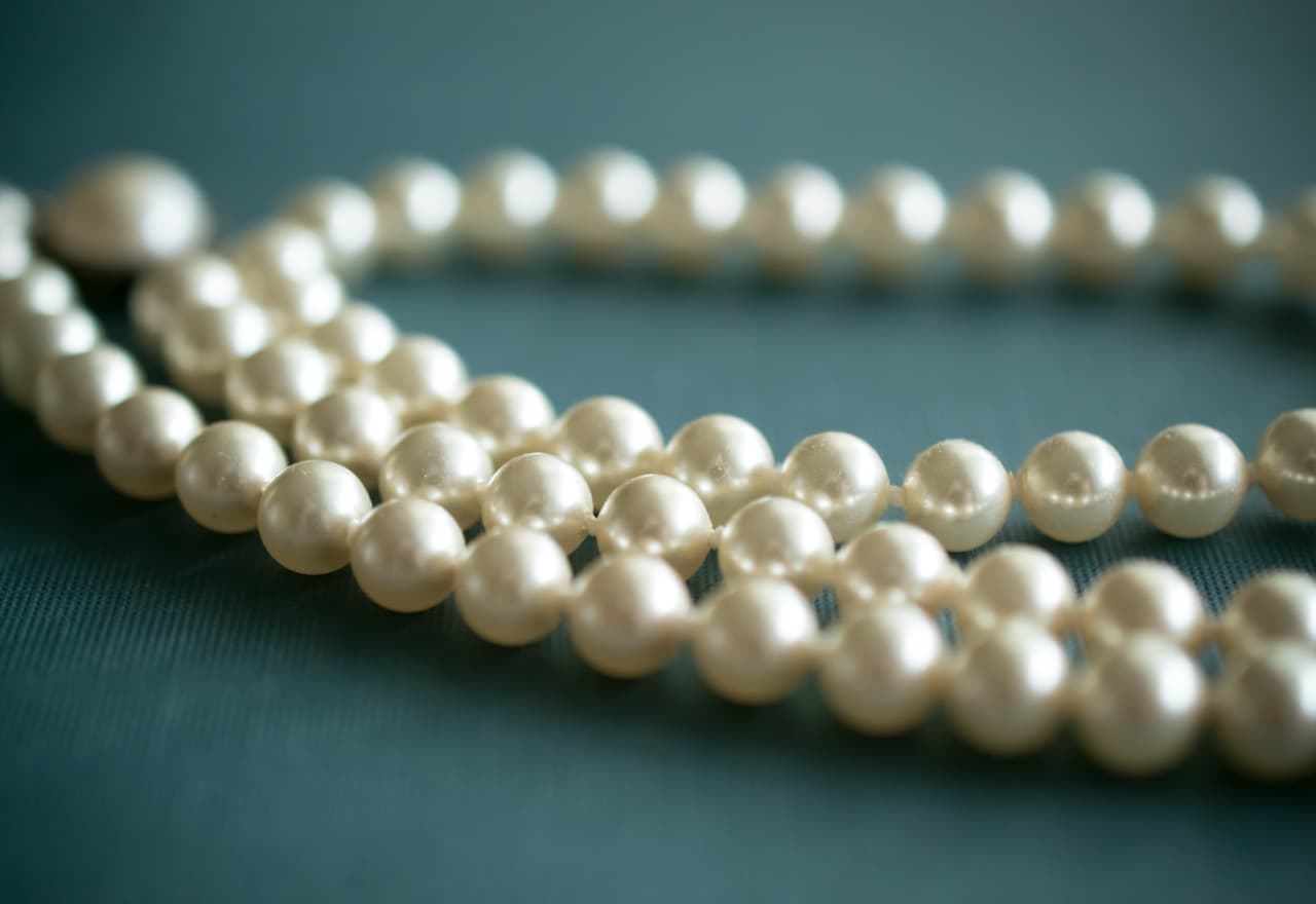 Lab-Grown Pearls Chemically and Structurally Comparable to Natural, Cultured Pearls