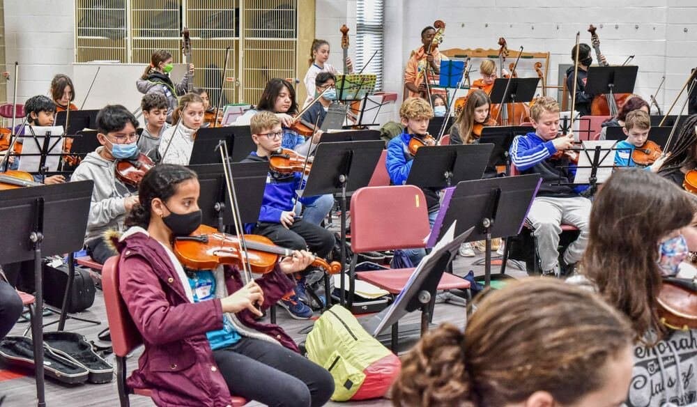 29 Elwood Students Selected for Suffolk County All-County Festivals March 14-15