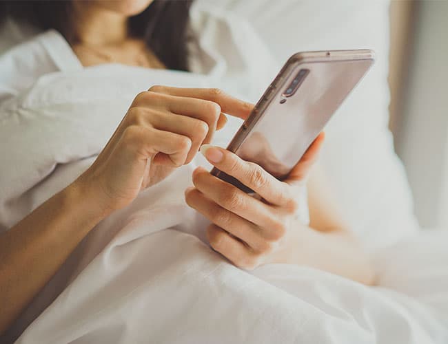 Looking at Your Phone Before Bed: Harmful or Harmless Tonight?