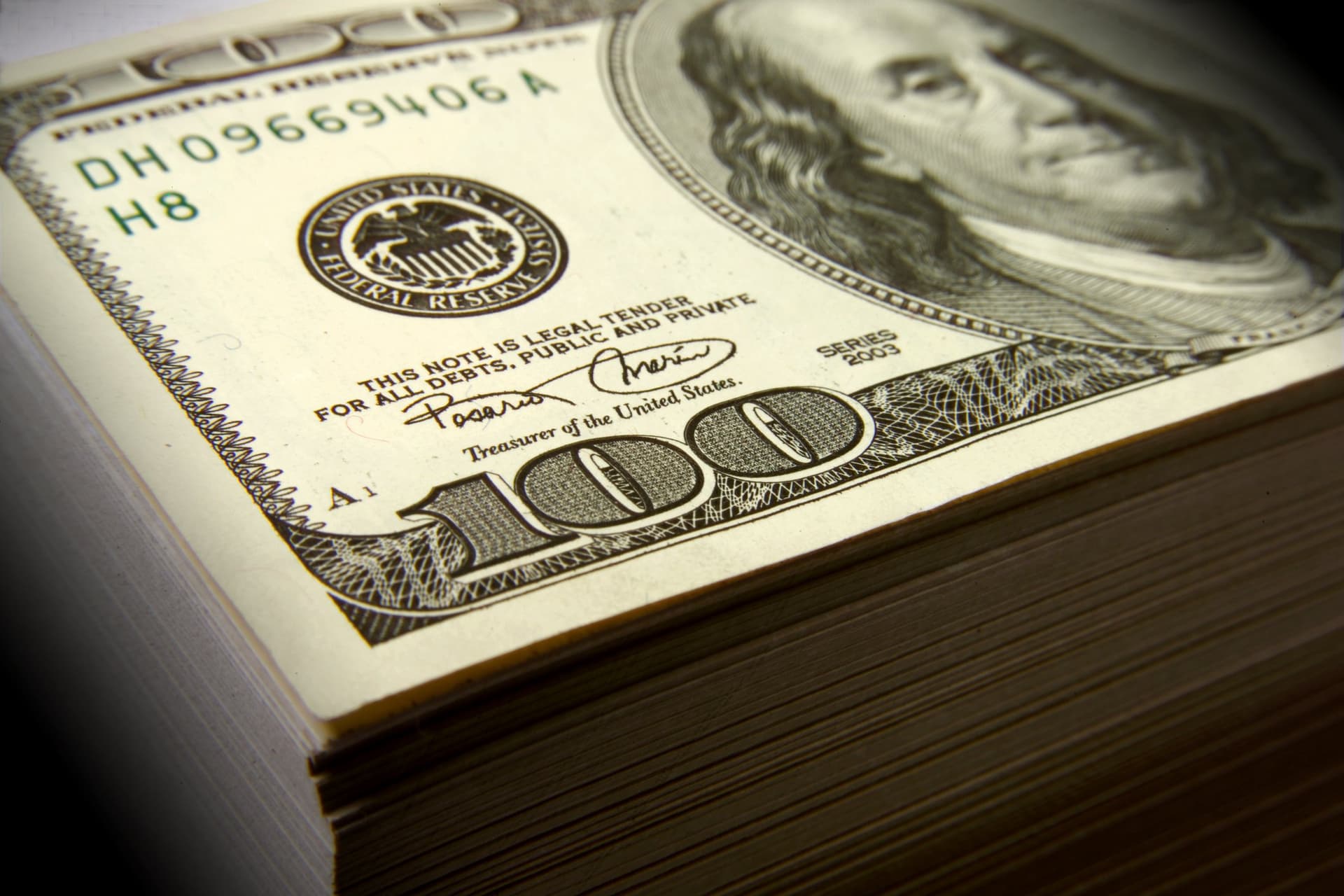 District Heights Woman Wins $50,000 Scratch-Off After Sister's Timely Phone Call