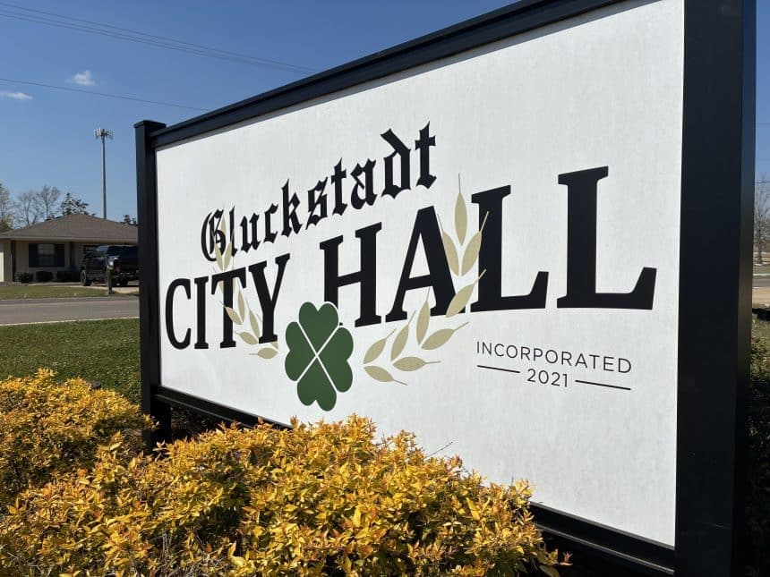 Marks city page lists key Quitman County officials and contacts
