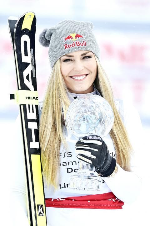 Lindsey Vonn Stuns Field, Wins World Cup Downhill at 41