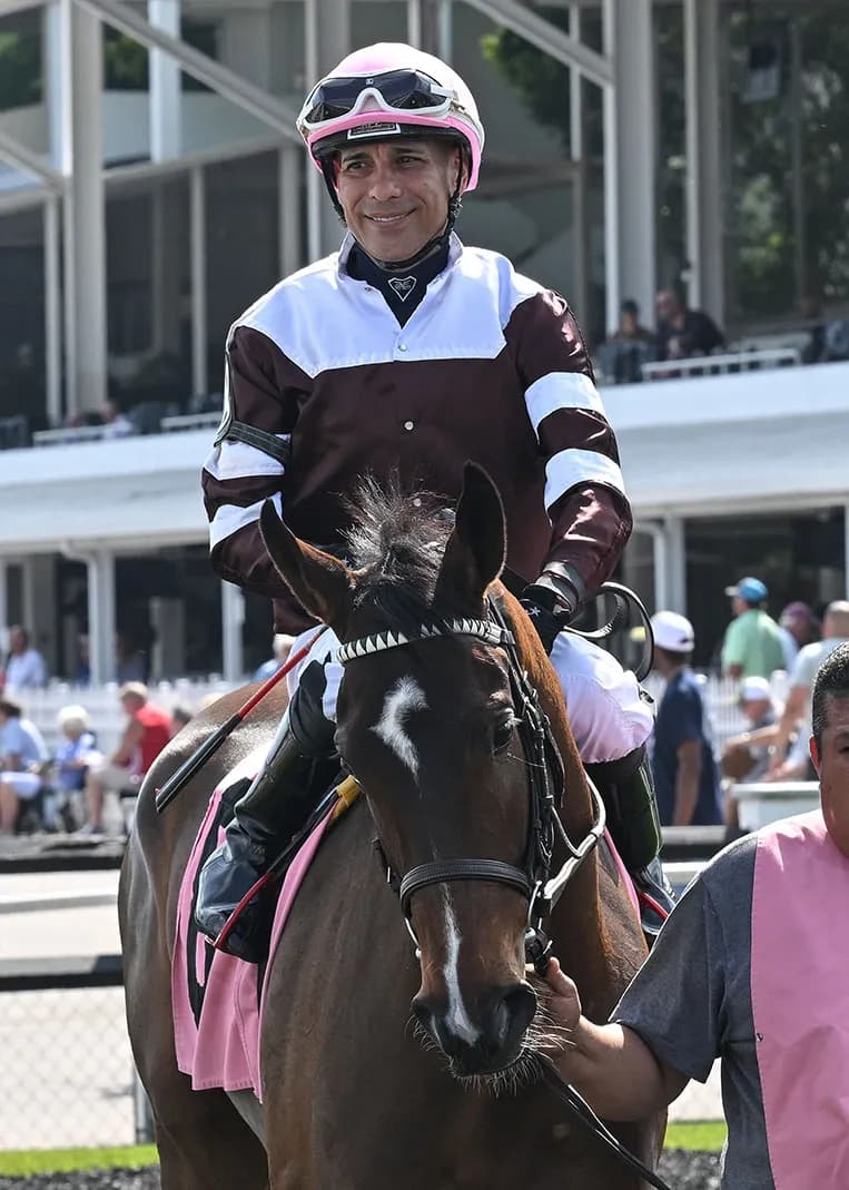 Veteran Jockey Daniel Centeno Finds New Momentum at Tampa Bay Downs