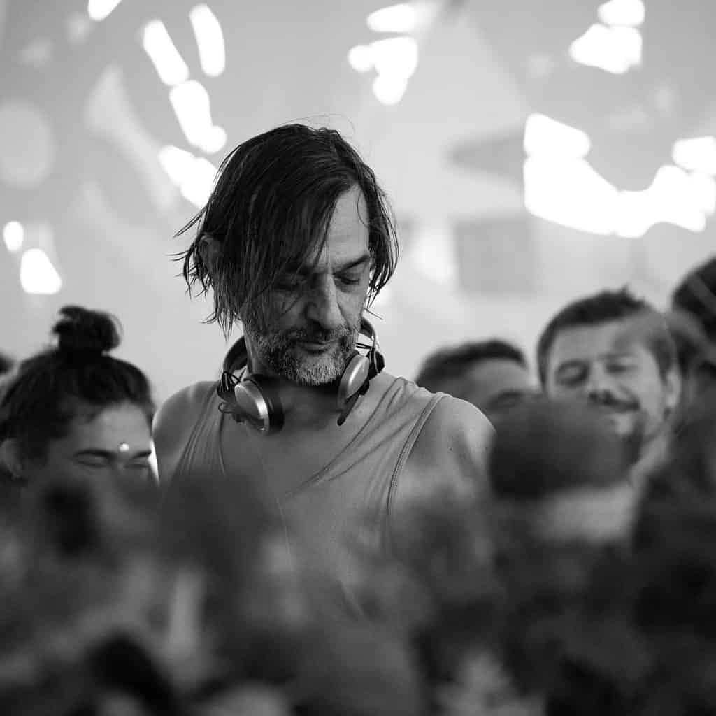 Ricardo Villalobos’ Three-Hour Paris Set Rethinks New Year’s Eve