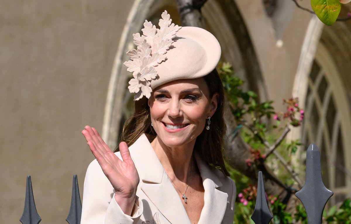 Catherine Wears Queen Elizabeth's Bahrain Pearls at Easter Matins Service