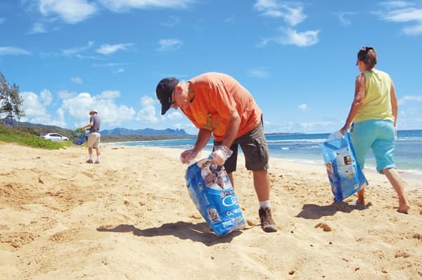 Community Beach Cleanup at Nukoliʻi Boosts Shoreline Stewardship