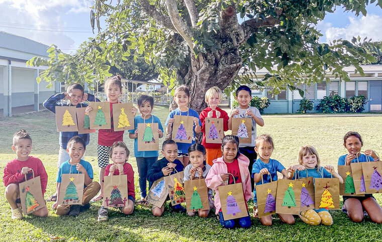 Koloa Elementary Hosts Holiday Gift Wrapping Fundraiser At Kukuiʻula