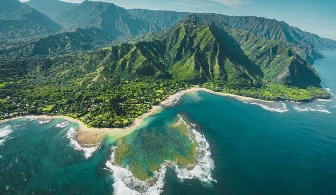 Zuckerberg’s 962-Acre Kauai Purchase Near Koʻolau Ranch Sparks Backlash