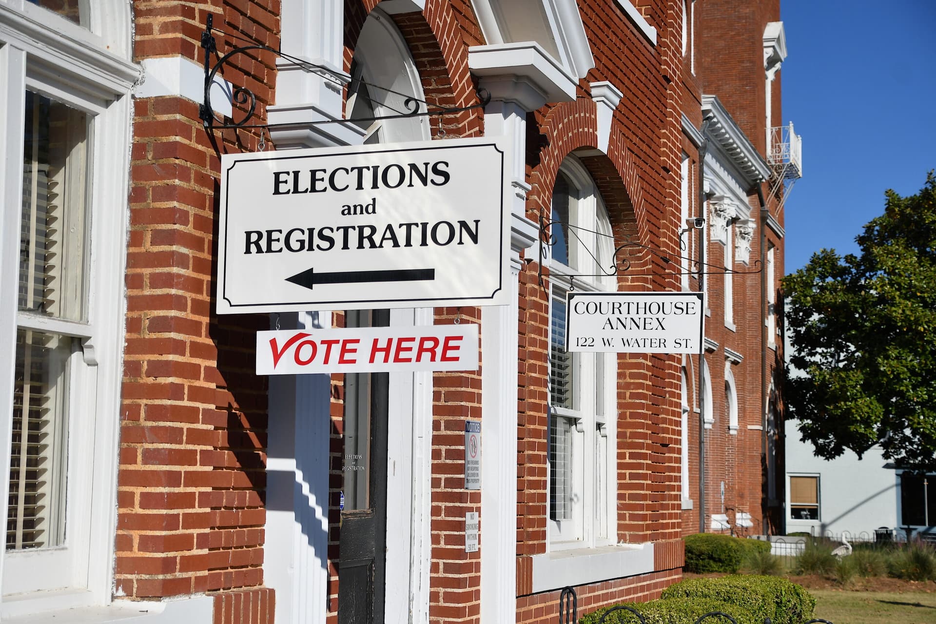 Decatur County Voter Guide: Register, Request Absentee Ballots, Find Polls