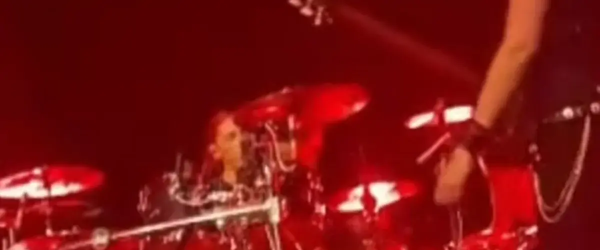 The Warning drummer Pau Villarreal faints onstage, band cancels festival show
