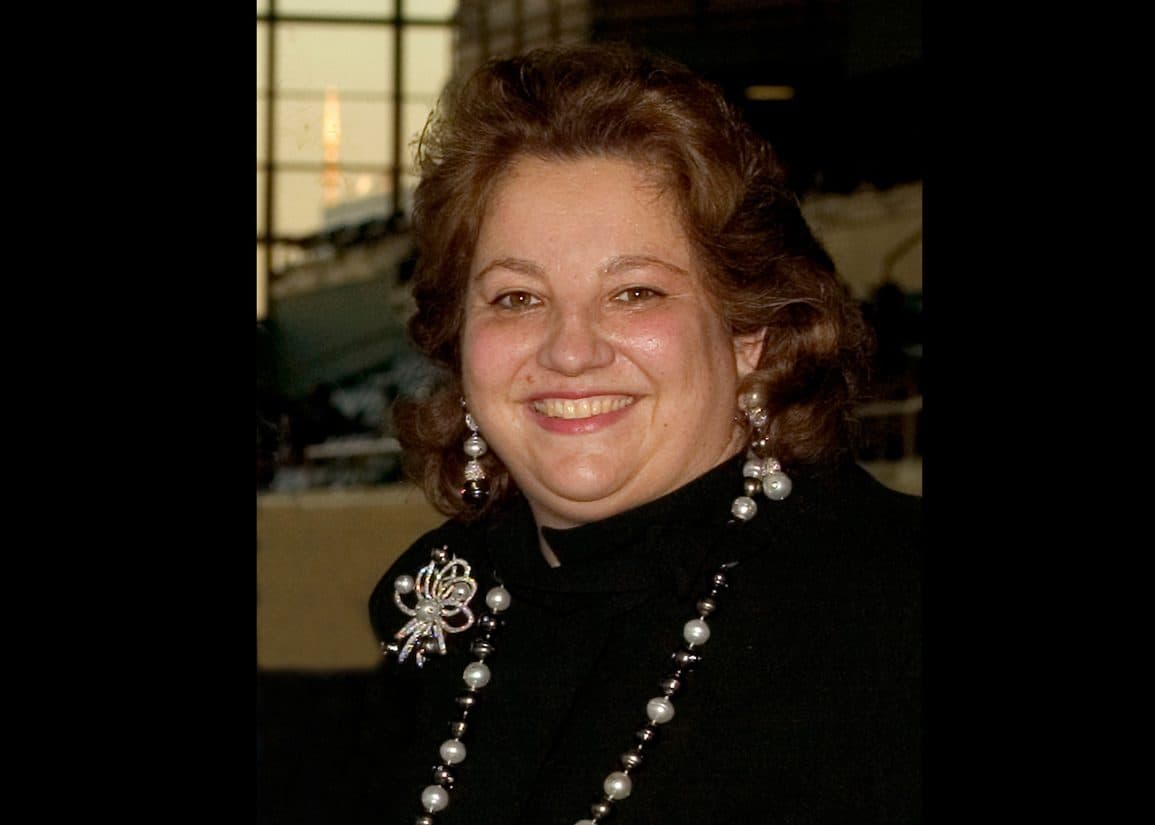 Thoroughbred Owners of California Honors Samantha Siegel With Ed Friendly Award