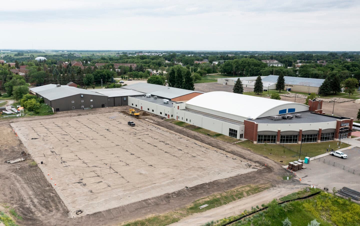 University of Jamestown Inflates New Nelson Family Bubble, Begins Dining Center
