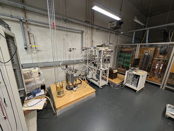 UW installs rare 58-Tesla magnet for quantum materials research