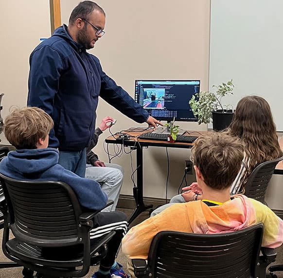 UW Youth in STEM Conference Brings Hands-On Tech Workshops to Laramie