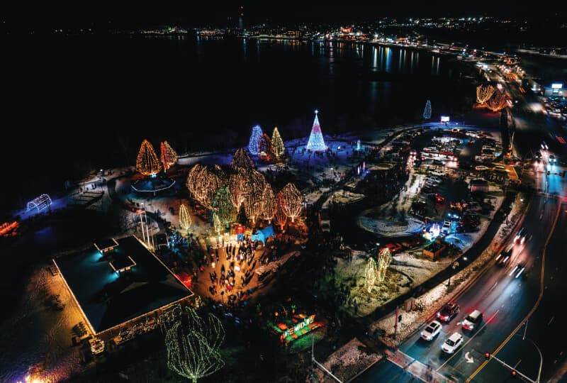 Bemidji Holiday Market Brings Global Crafts and Community Support