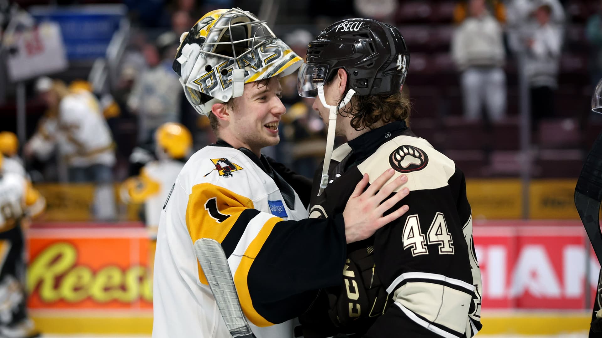Wilkes-Barre/Scranton ousts Hershey, reaches Atlantic Division final