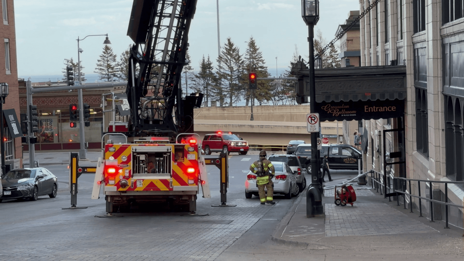 Fire in Duluth's Greysolon Plaza displaces resident, sends smoke through apartment