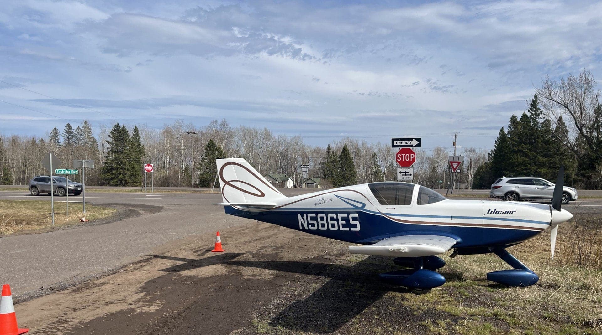 Pilot makes emergency landing on Highway 61 near Brighton Beach, no injuries