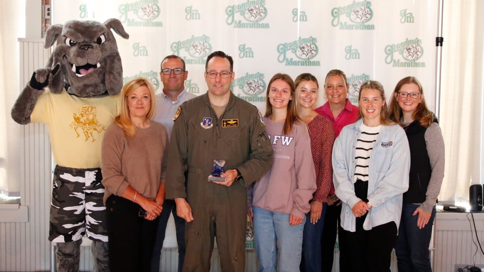 Grandma’s Marathon honors 148th Fighter Wing with public service award
