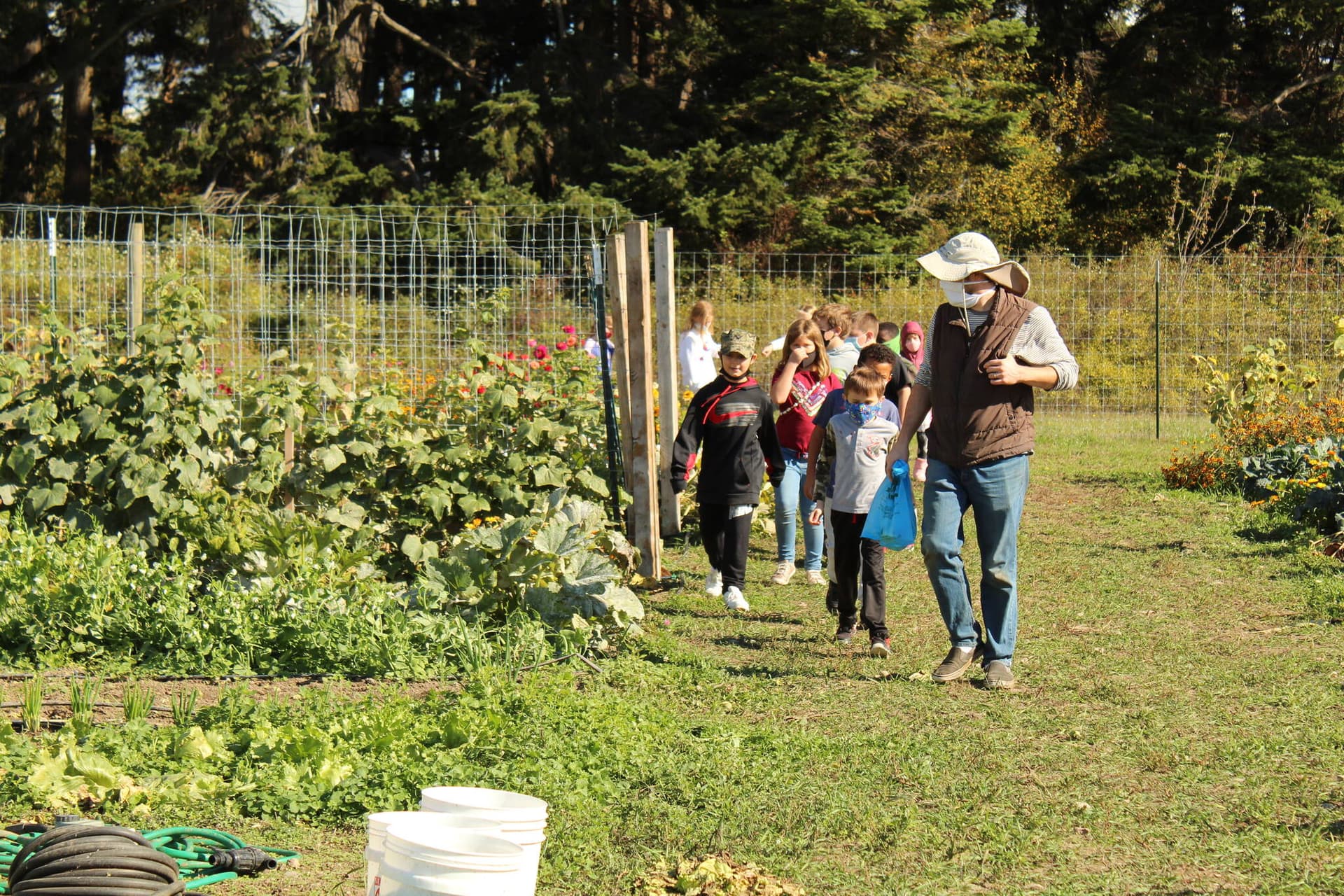 Coupeville cuts elementary art specialist to reduce $100,000 budget shortfall