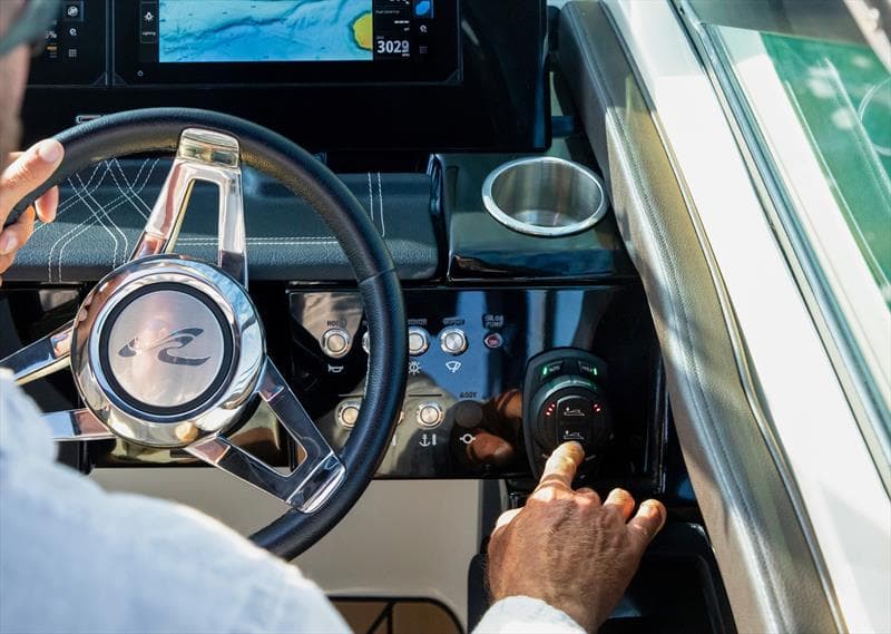Simrad NEON 2.3 Adds Exclusive Lenco Pro Control Trim-Tab Integration