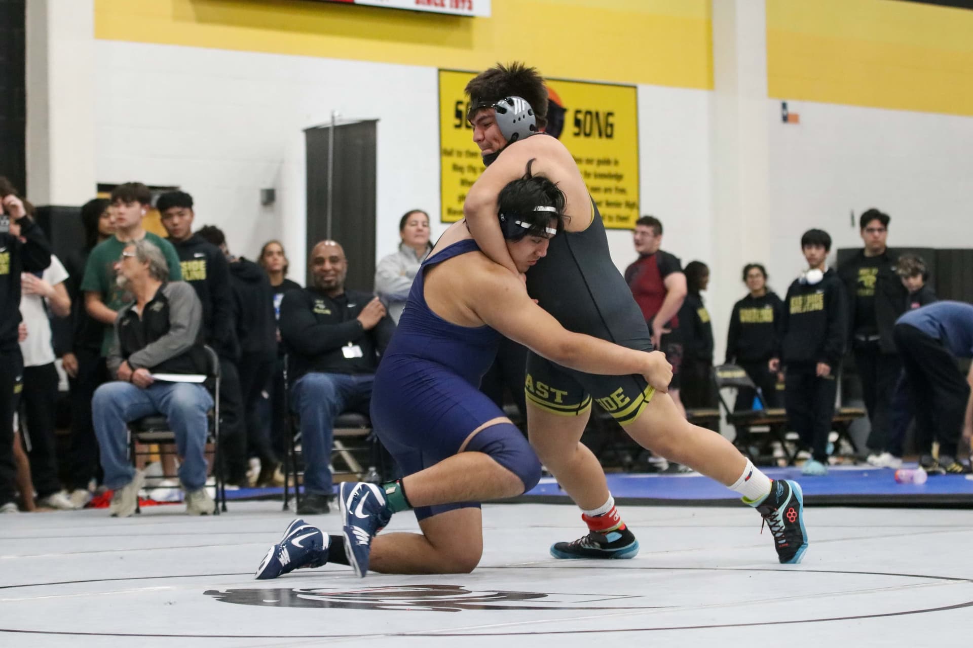 Wylie, Wylie East wrestlers advance to Region II-6A regional tournament