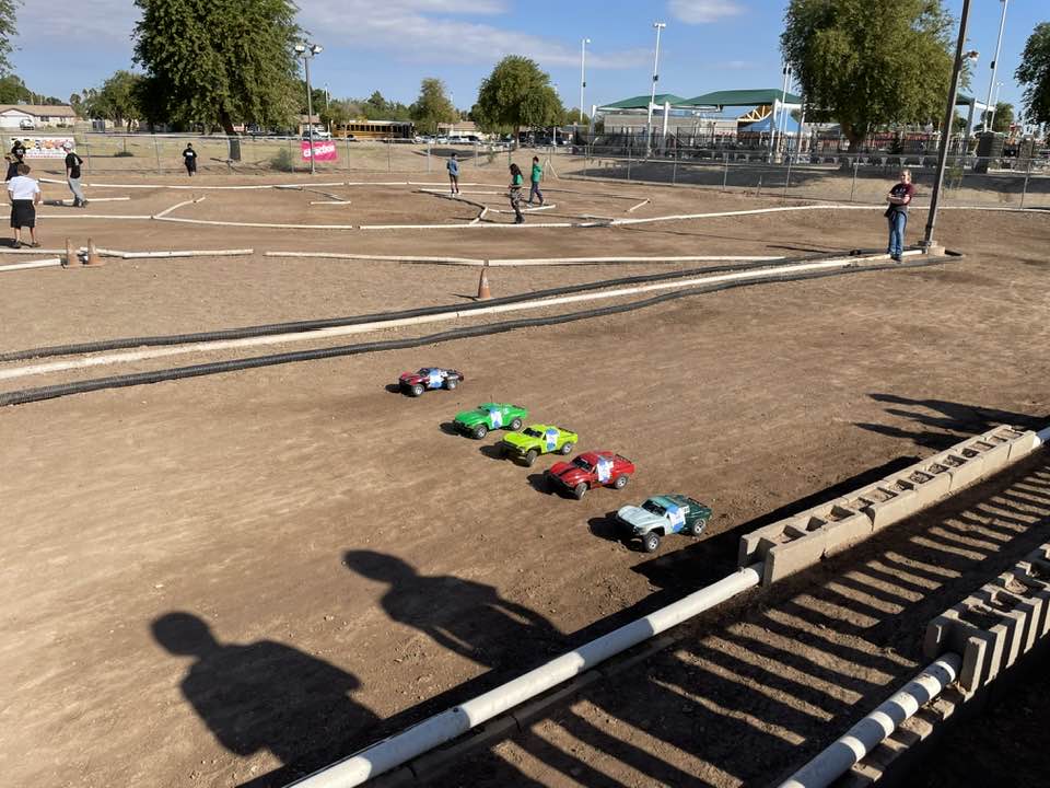 Yuma Middle Schools Compete in Drive in the Desert RC Race