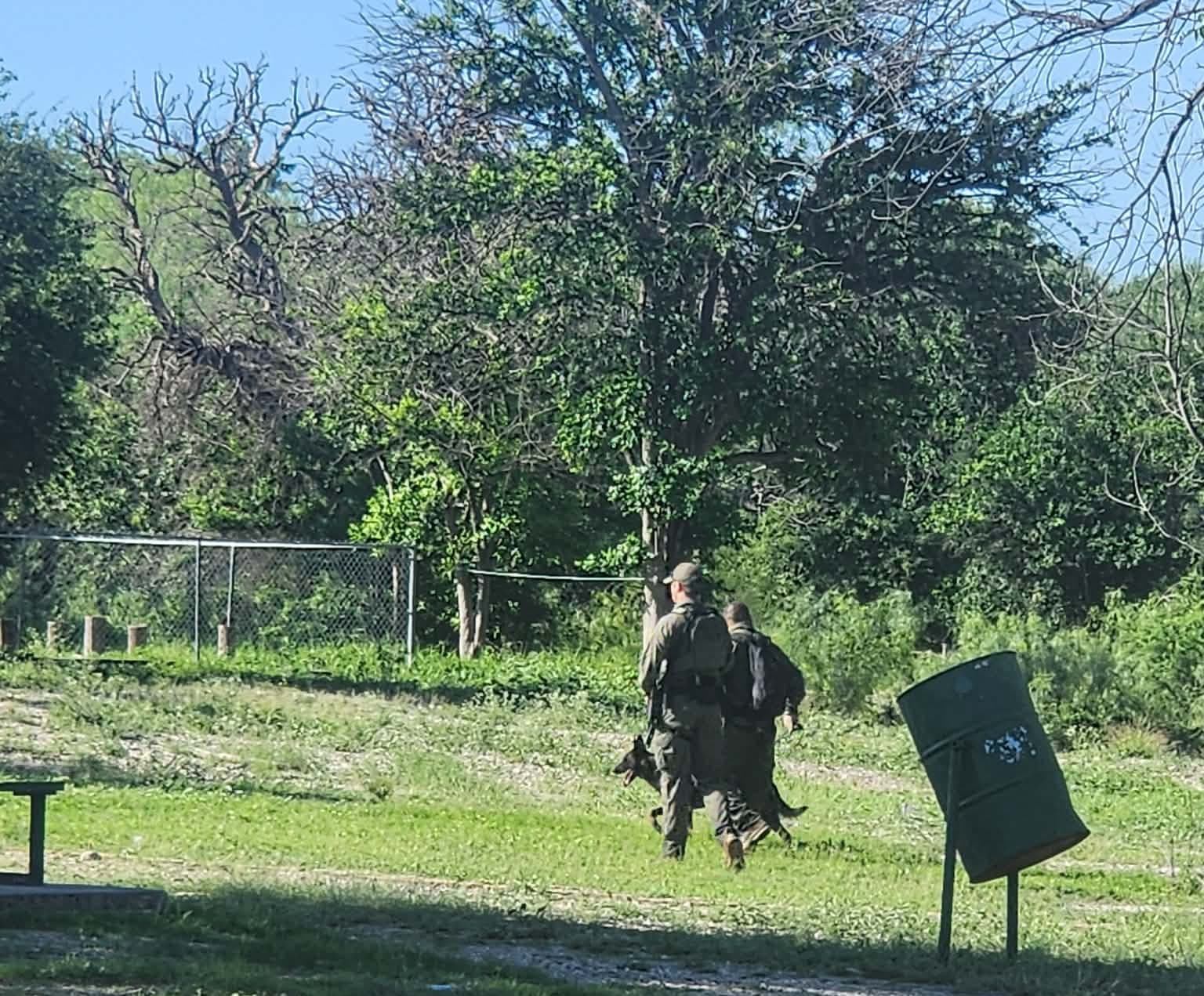 Armed manhunt locks down schools, closes Val Verde County Courthouse
