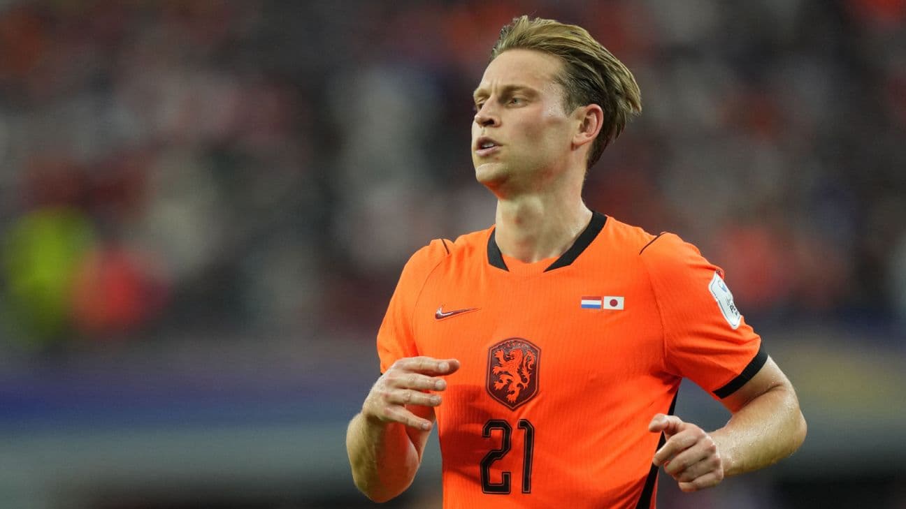 Koeman praises Frenkie de Jong as Netherlands seek first World Cup win