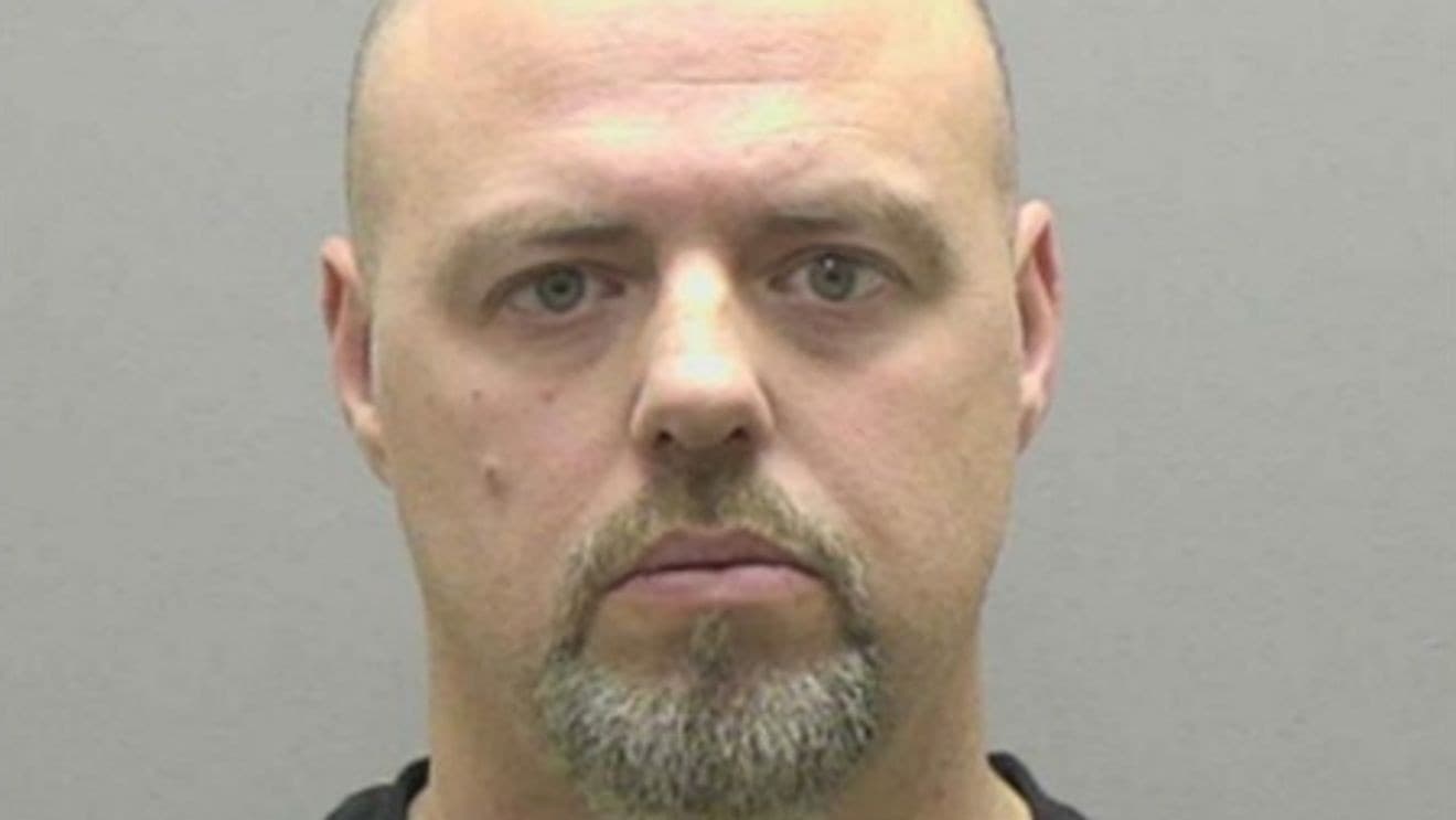 Alamance County seeks help finding wanted sex offender Christopher Edwall