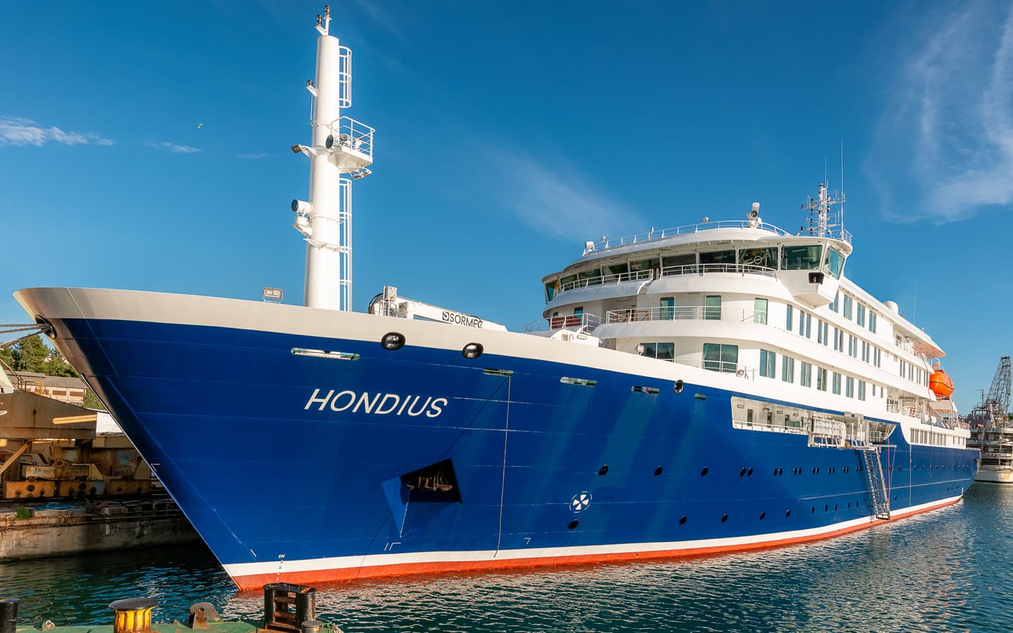 Doctor leaves isolation after hantavirus scare on cruise ship