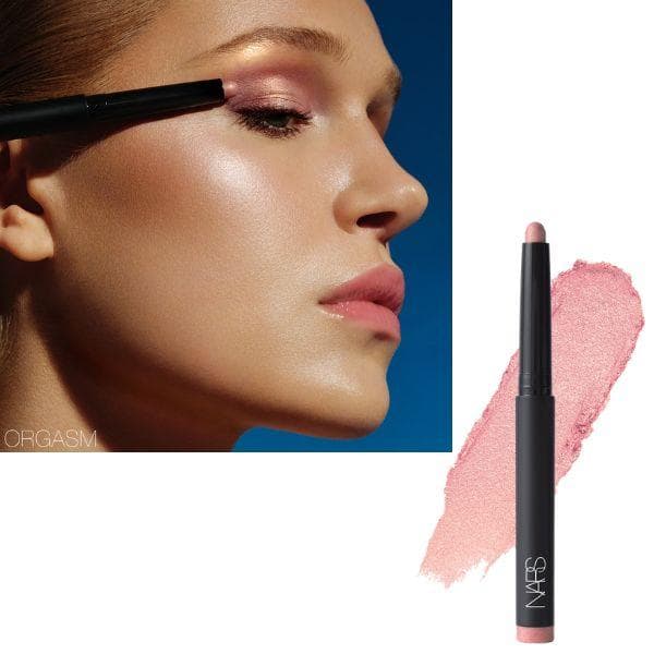 Candy pastel bridal makeup softens summer wedding glam