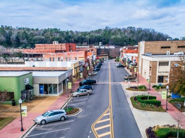 Prattville’s Daniel Pratt Historic District blends history with active downtown life