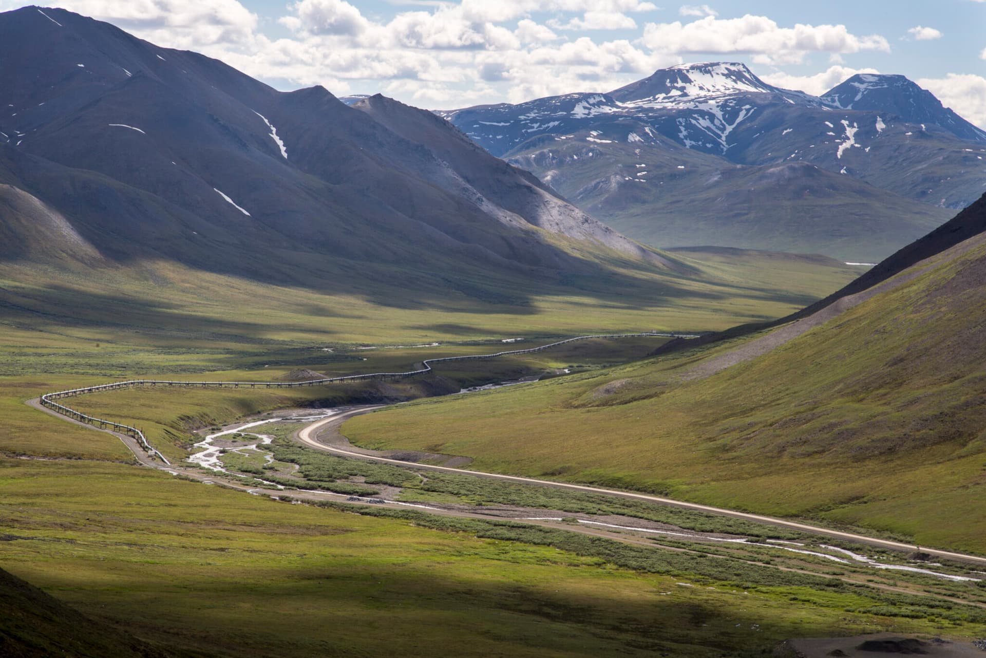 Dalton Highway toll bill stalls after public backlash near Deadhorse