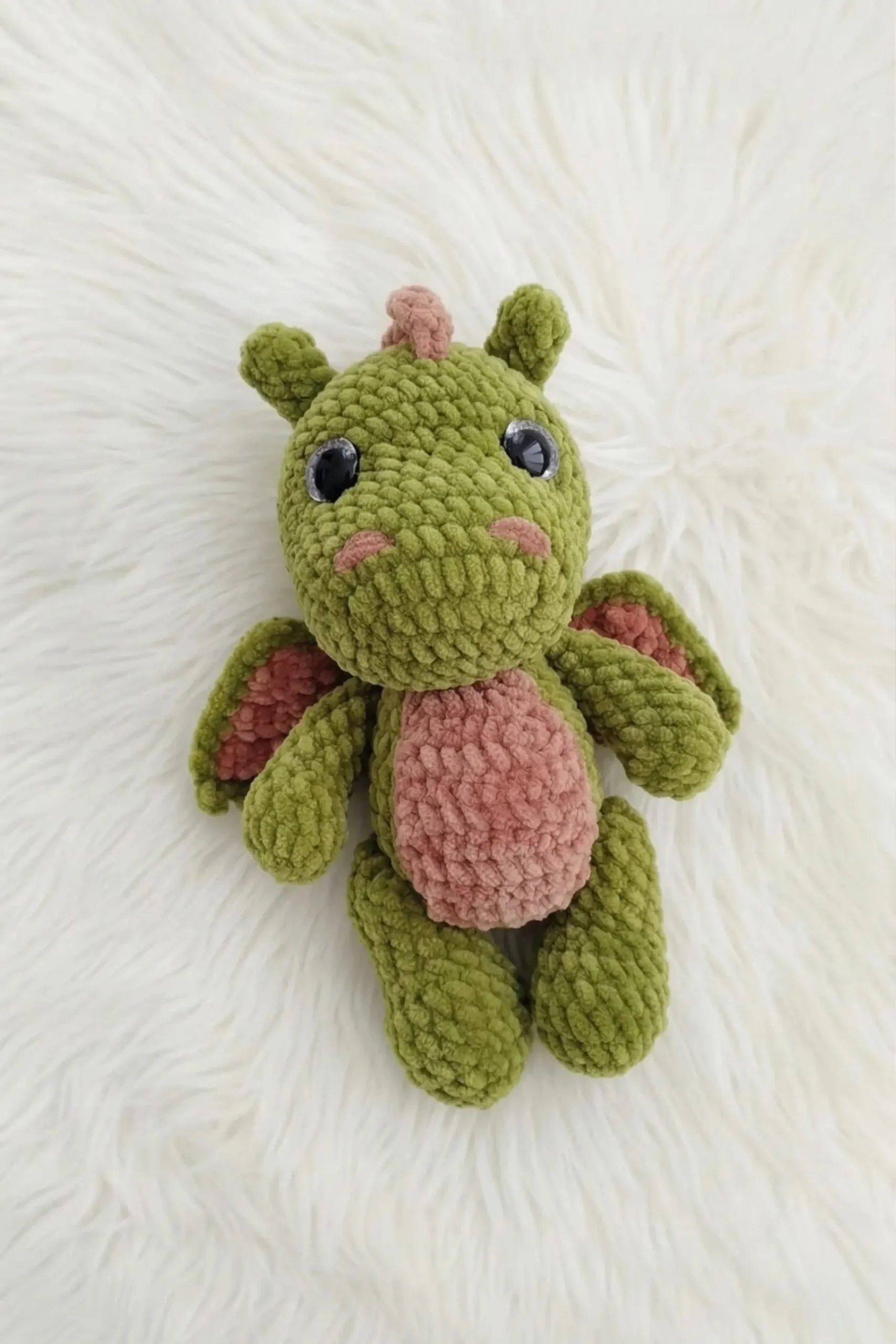 Beginner-friendly dragon amigurumi pattern uses just two yarn colors