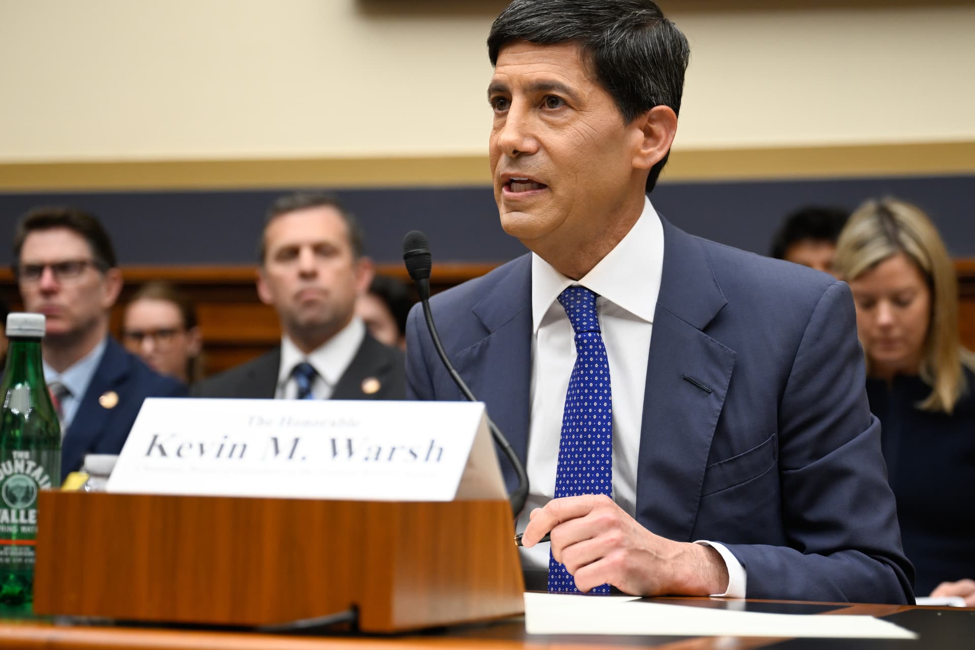 Warsh vows to keep doing the Fed's job despite Trump pressure