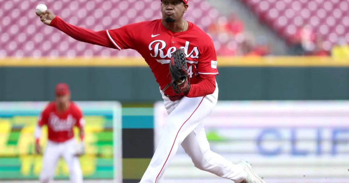 Rangers Outright Díaz, Option MacIver to Triple-A Round Rock