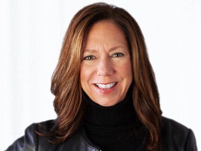 Coffee Shops Use AI to Monitor Barista Performance and Customer Wait Times