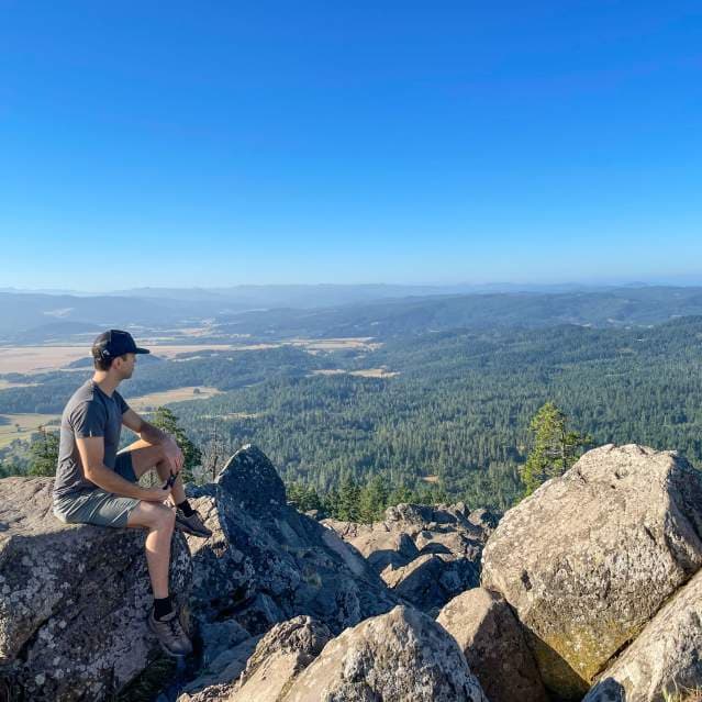 Family-friendly short hikes near Eugene: Spencer Butte, Ridgeline, Mount Pisgah, Delta Ponds