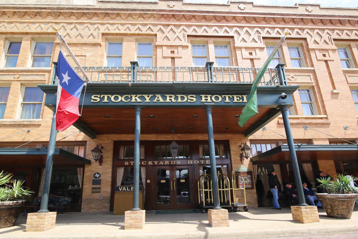 Stockyards Hotel and H3 Ranch Close in April for $30M Renovation, WARN