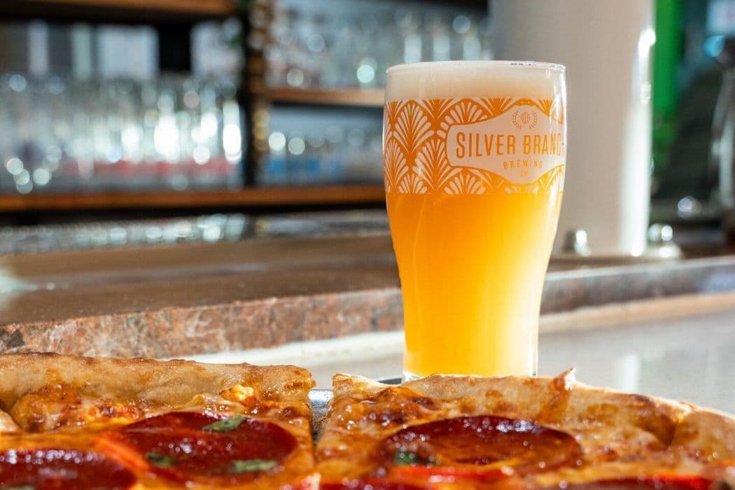 Silver Branch Brewing brings beer and Neapolitan pizza to Leesburg