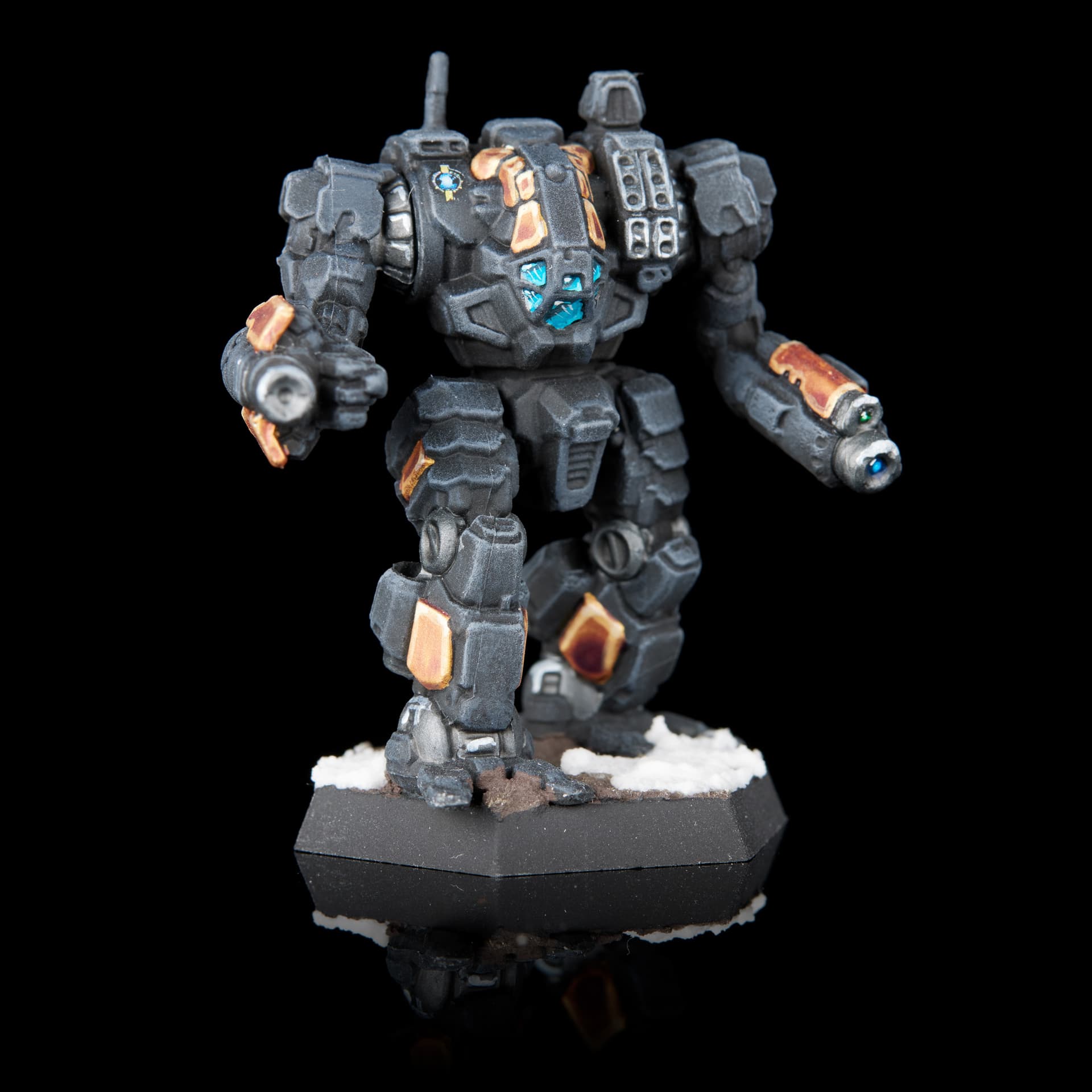 Goonhammer spotlights the Clan Ghost Bear Grizzly for painters