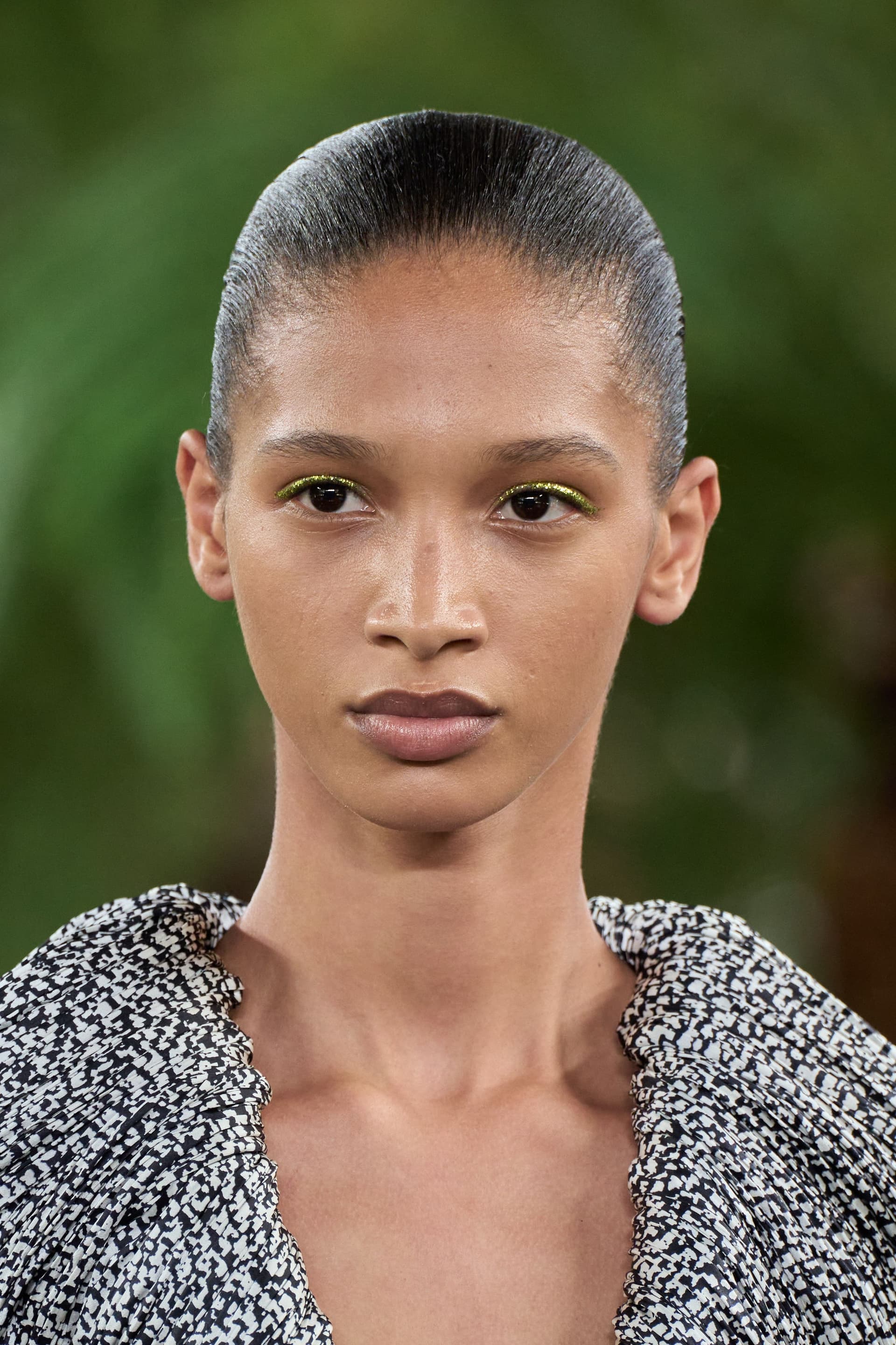 Paris couture beauty trends inspire romantic bridal glam