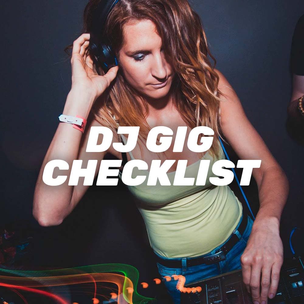 Essential Minimal Techno Checklist for DJs: Groove, EQ, Transitions