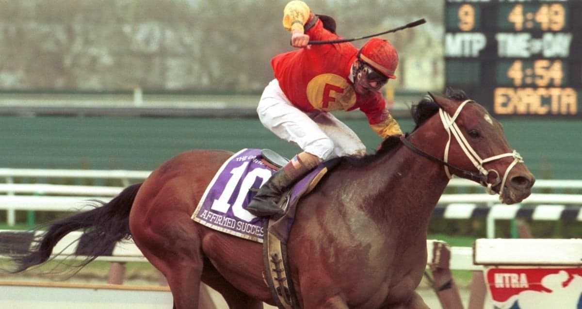 Aqueduct closure stirs memories as New York racing era ends